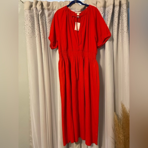 Dresses & Skirts - Brand: H&M
Size: L, PTP- 21”, Length- 52”
        Lots of stretch
Color: Orange